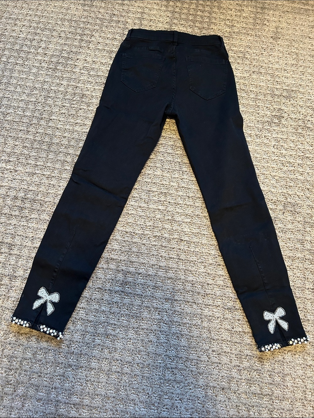 Frank Lyman Design Black Ankle Jeans with Bow & Pearl Trim